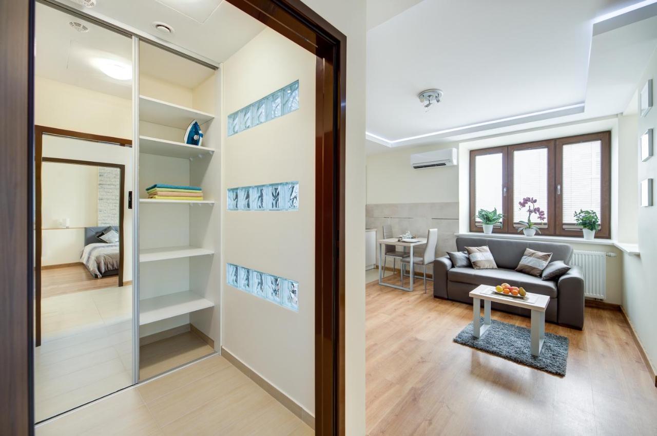 New Apartments Wieniawa Lublin Buitenkant foto