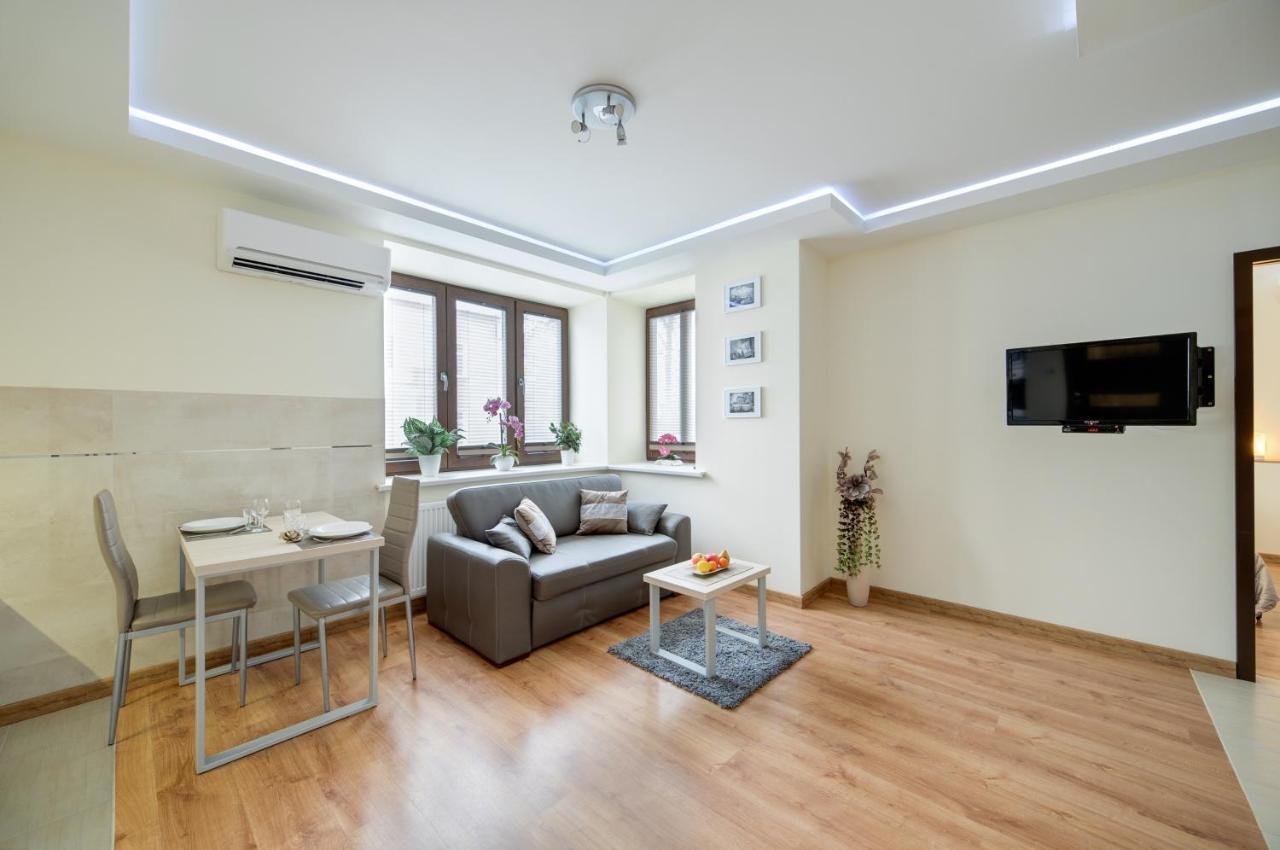 New Apartments Wieniawa Lublin Buitenkant foto