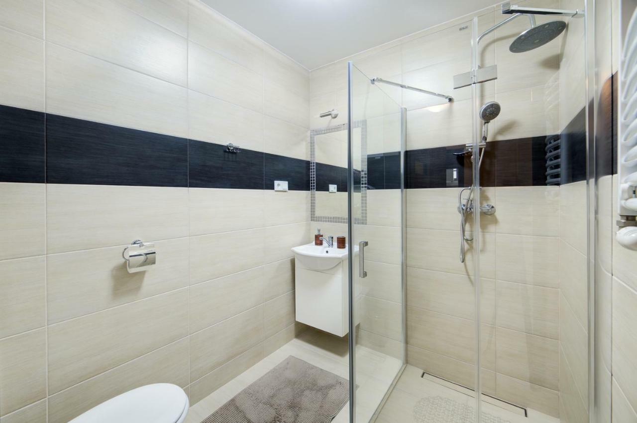 New Apartments Wieniawa Lublin Buitenkant foto